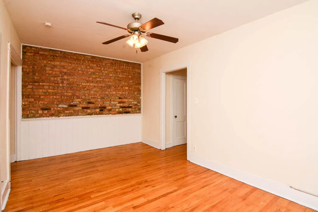 951 W Cornelia Ave, ,  60657, USA 60657-unit#1A-Chicago-IL