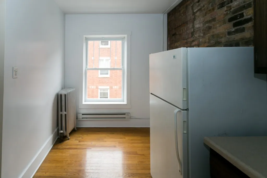 957 W Cornelia Ave, ,  60657, USA 60657-unit#2A-Chicago-IL