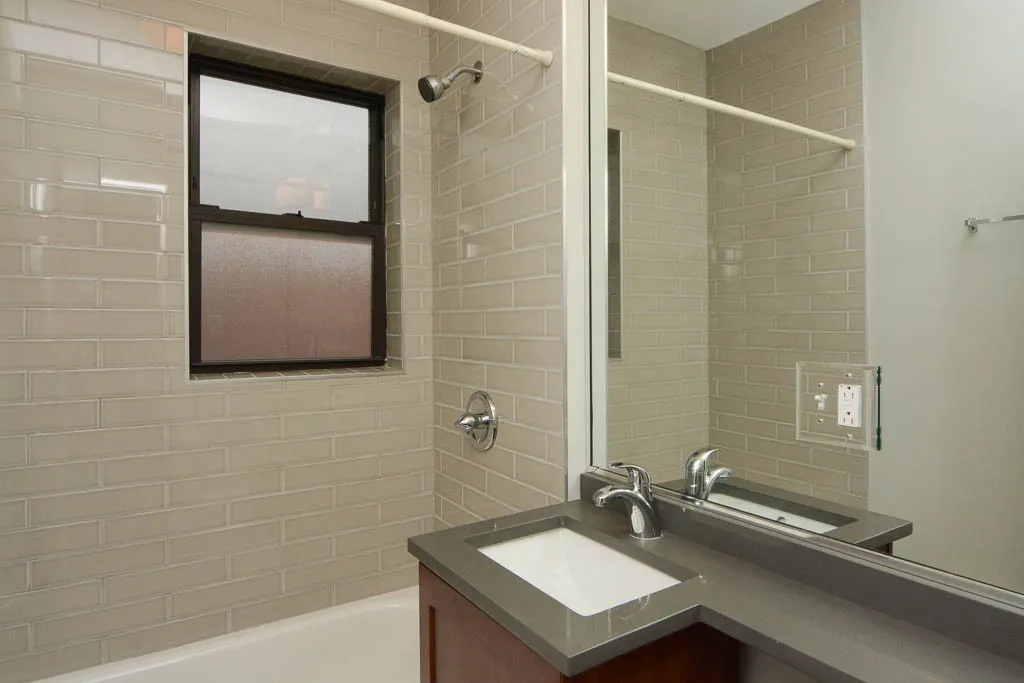 2906 N Mildred Ave, , 60657, USA 60657-unit#2K-Chicago-IL