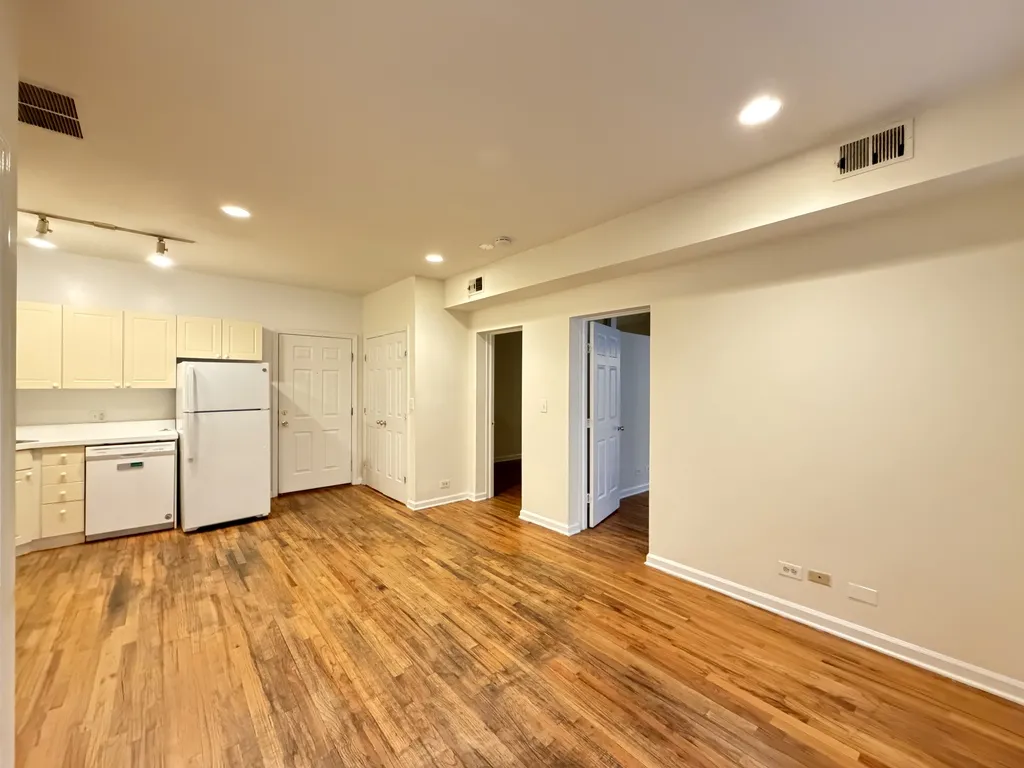 917 W Dakin St, ,  60613, USA 60613-unit#203-Chicago-IL