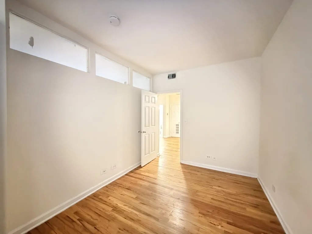 917 W Dakin St, ,  60613, USA 60613-unit#203-Chicago-IL