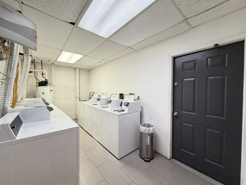 917 W Dakin St, ,  60613, USA 60613-unit#203-Chicago-IL