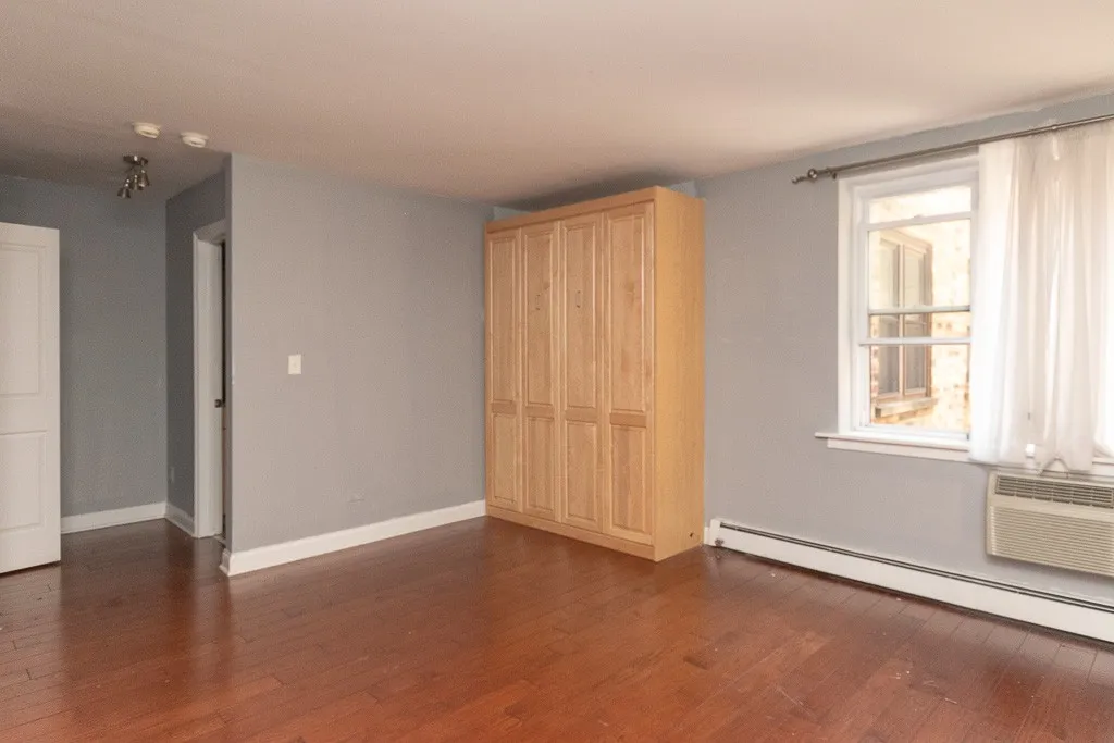 625 W Wrightwood Ave, ,  60614, USA 60614-unit#214-Chicago-IL