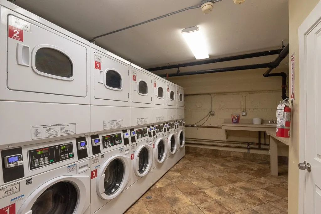 625 W Wrightwood Ave, ,  60614, USA 60614-unit#214-Chicago-IL