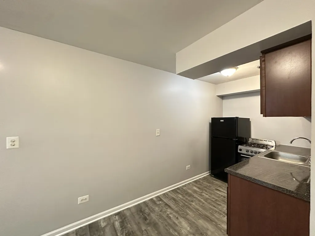 1040 W Hollywood Ave, ,  60660, USA 60660-unit#218-Chicago-IL