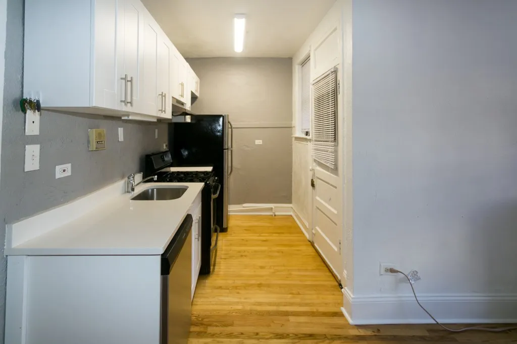 633 W Cornelia Ave, ,  60657, USA 60657-unit#1E-Chicago-IL