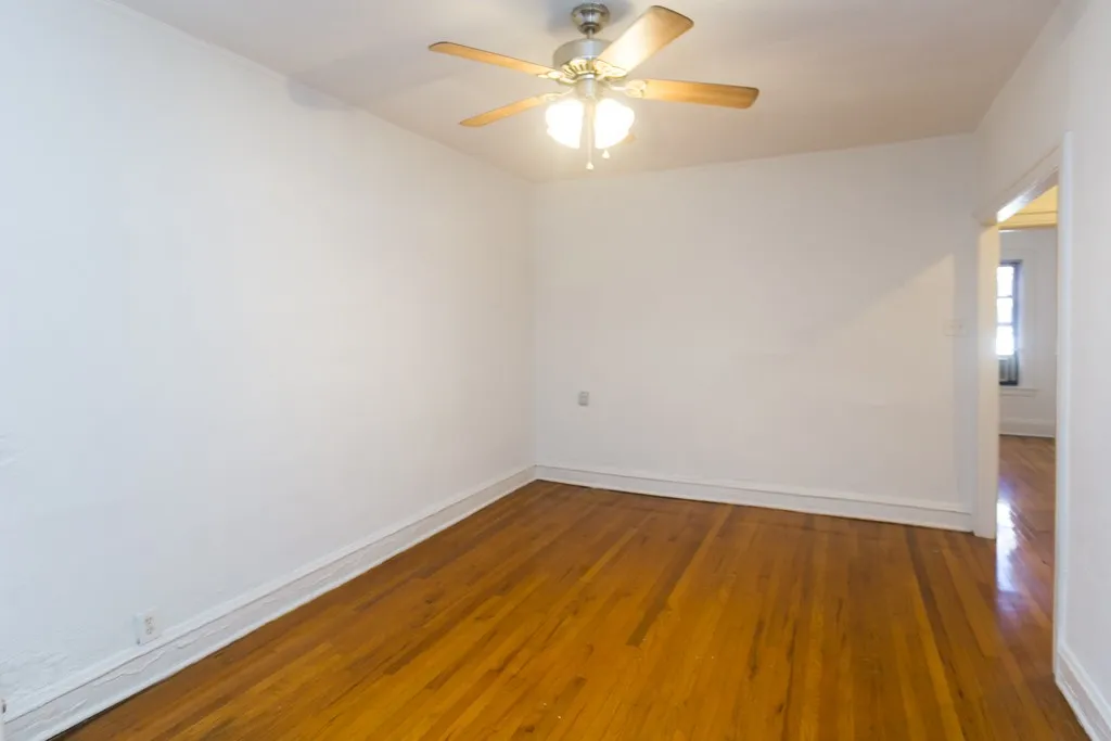 633 W Cornelia Ave, ,  60657, USA 60657-unit#1E-Chicago-IL