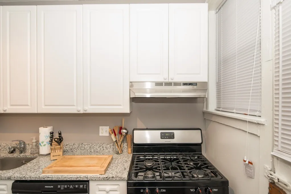 632 W Stratford Pl, , 60657, USA 60657-unit#2S-Chicago-IL