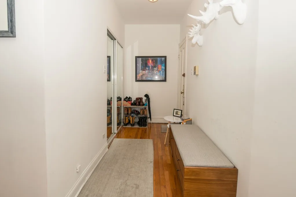 632 W Stratford Pl, , 60657, USA 60657-unit#2S-Chicago-IL