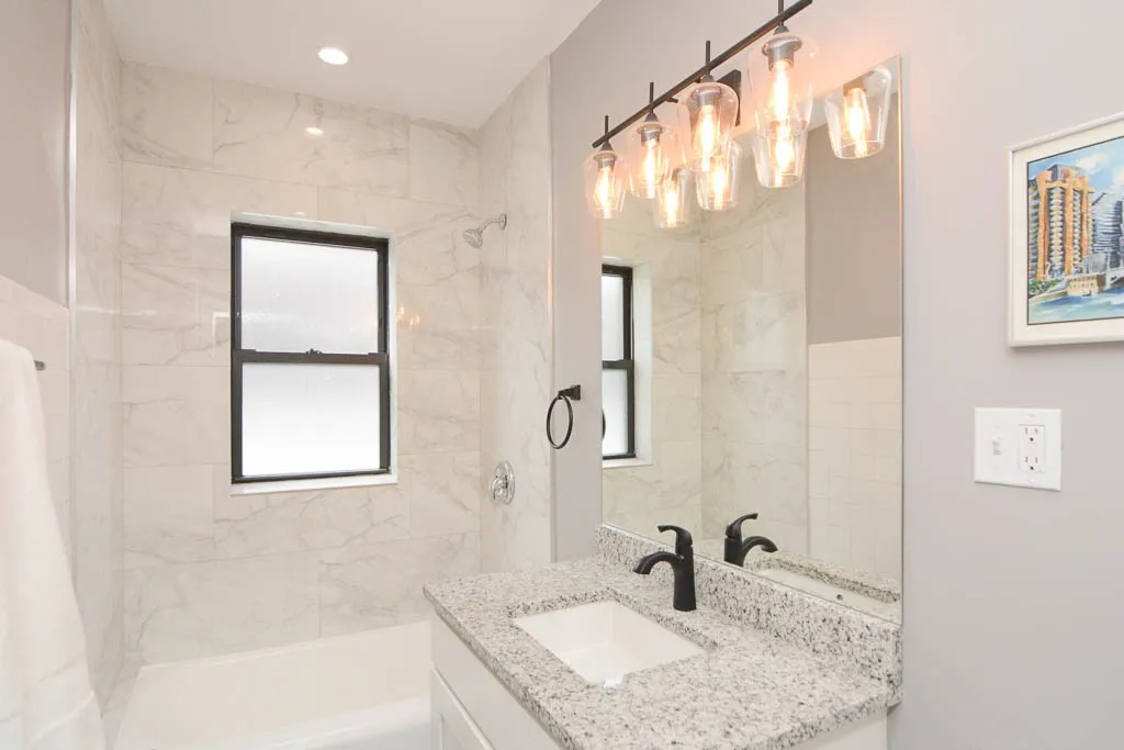 630 W Stratford Pl, , 60657, USA 60657-unit#2W-Chicago-IL