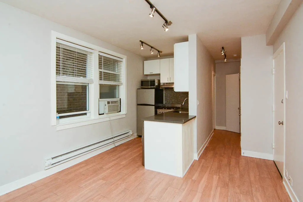 511 W Belmont Ave, ,  60657, USA 60657-unit#23-Chicago-IL