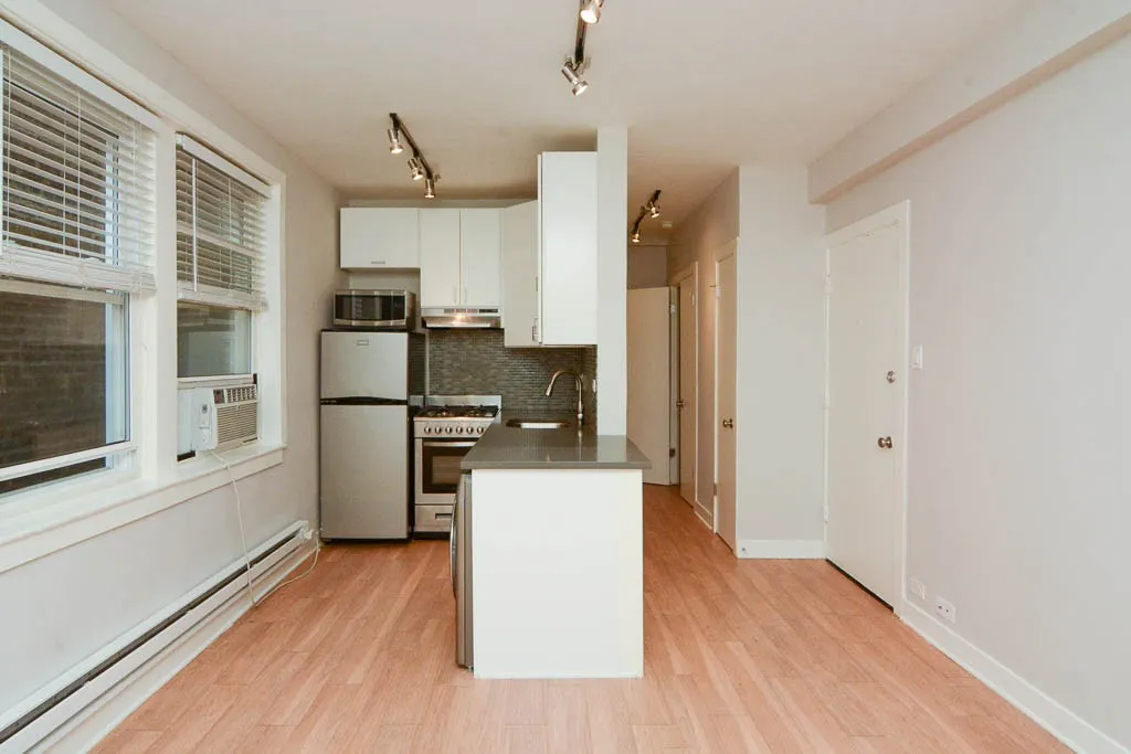 511 W Belmont Ave, ,  60657, USA 60657-unit#23-Chicago-IL