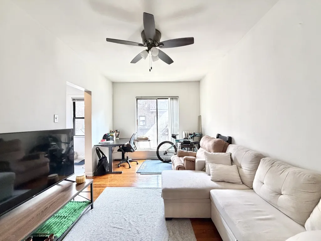 3032 N Halsted St, ,  60657, USA 60657-unit#2D-Chicago-IL