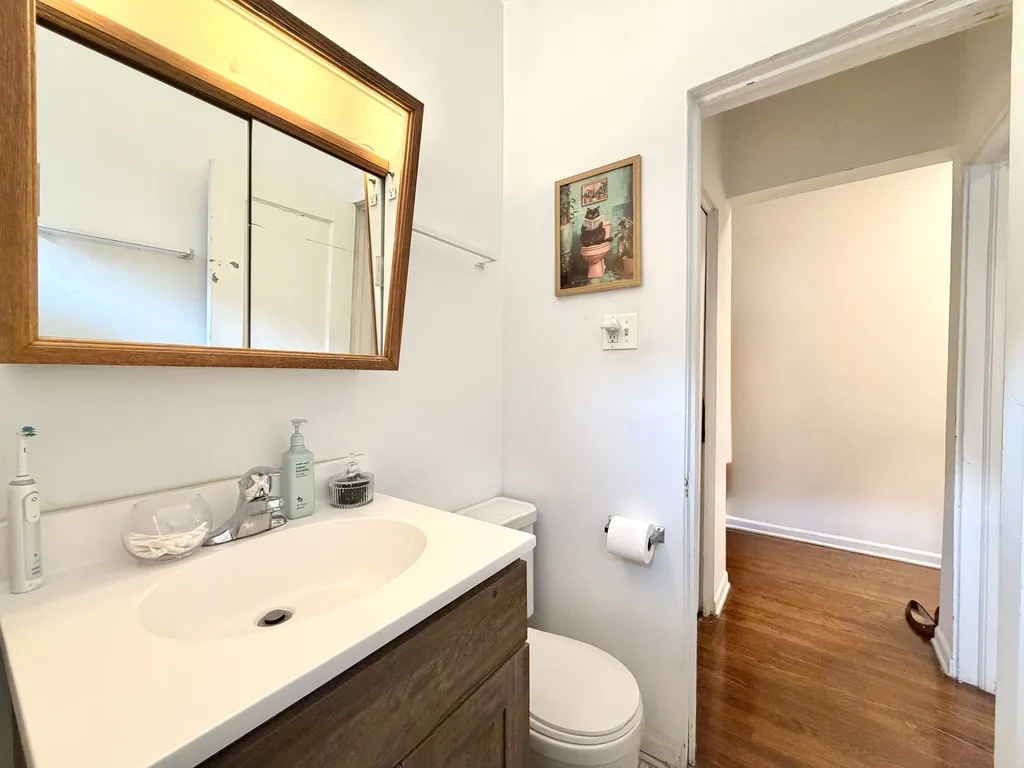 3032 N Halsted St, ,  60657, USA 60657-unit#2D-Chicago-IL