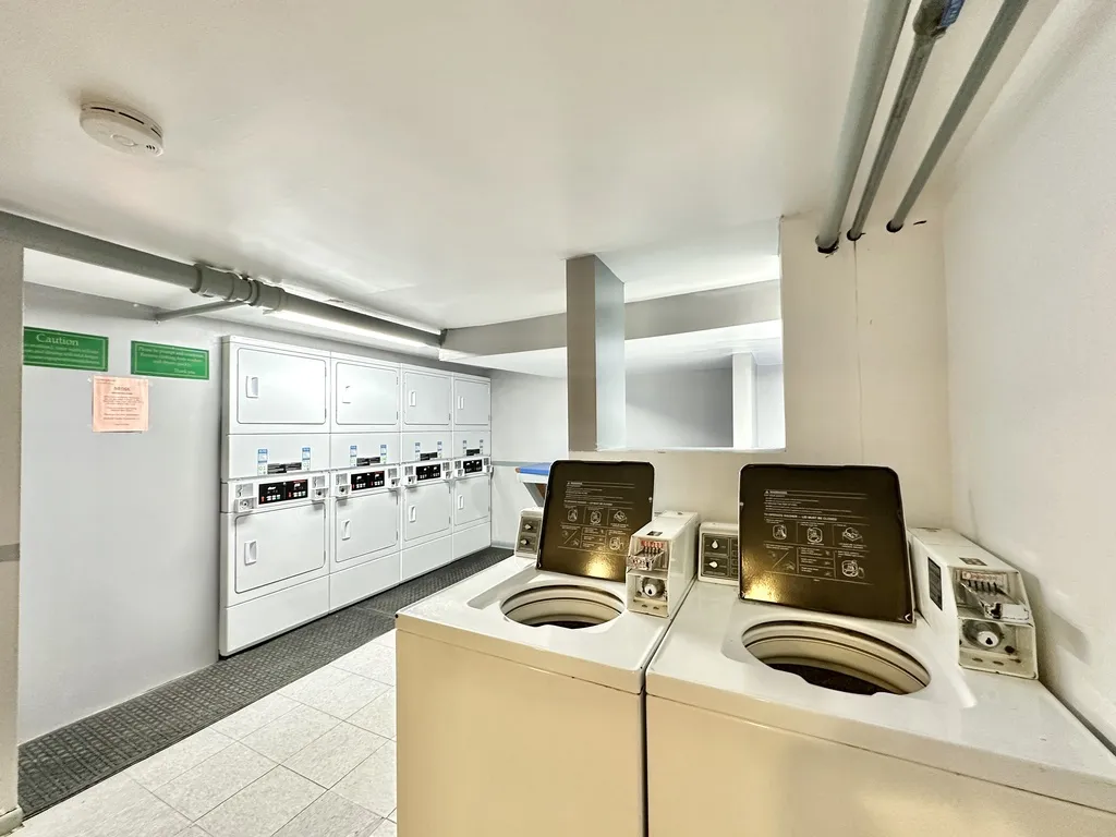 3032 N Halsted St, ,  60657, USA 60657-unit#2D-Chicago-IL