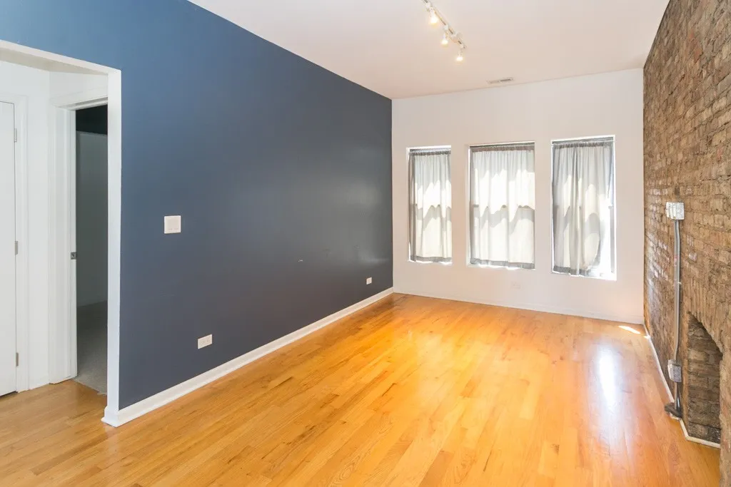 1212 W Foster Ave, ,  60640, USA 60640-unit#2B-Chicago-IL