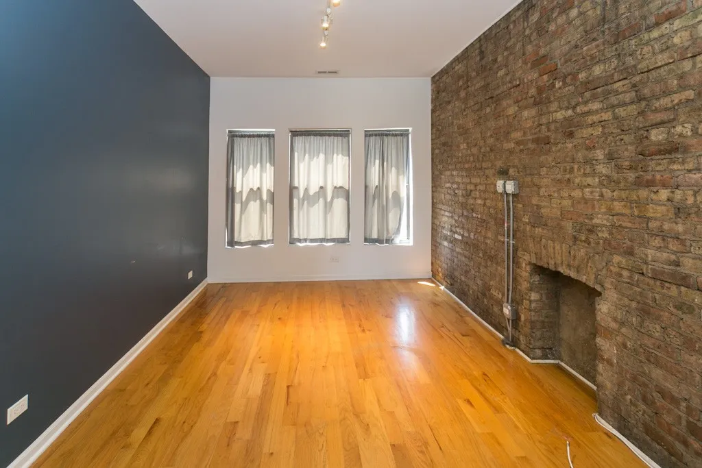 1212 W Foster Ave, ,  60640, USA 60640-unit#2B-Chicago-IL