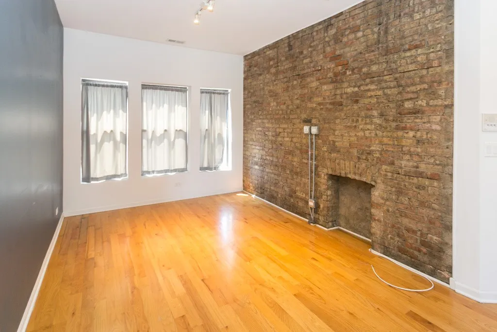 1212 W Foster Ave, ,  60640, USA 60640-unit#2B-Chicago-IL