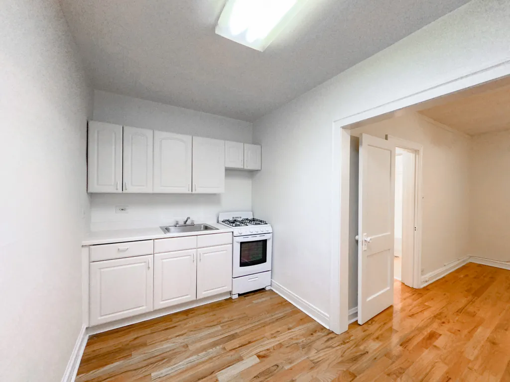 540 W Wellington Ave, ,  60657, USA 60657-unit#204-Chicago-IL