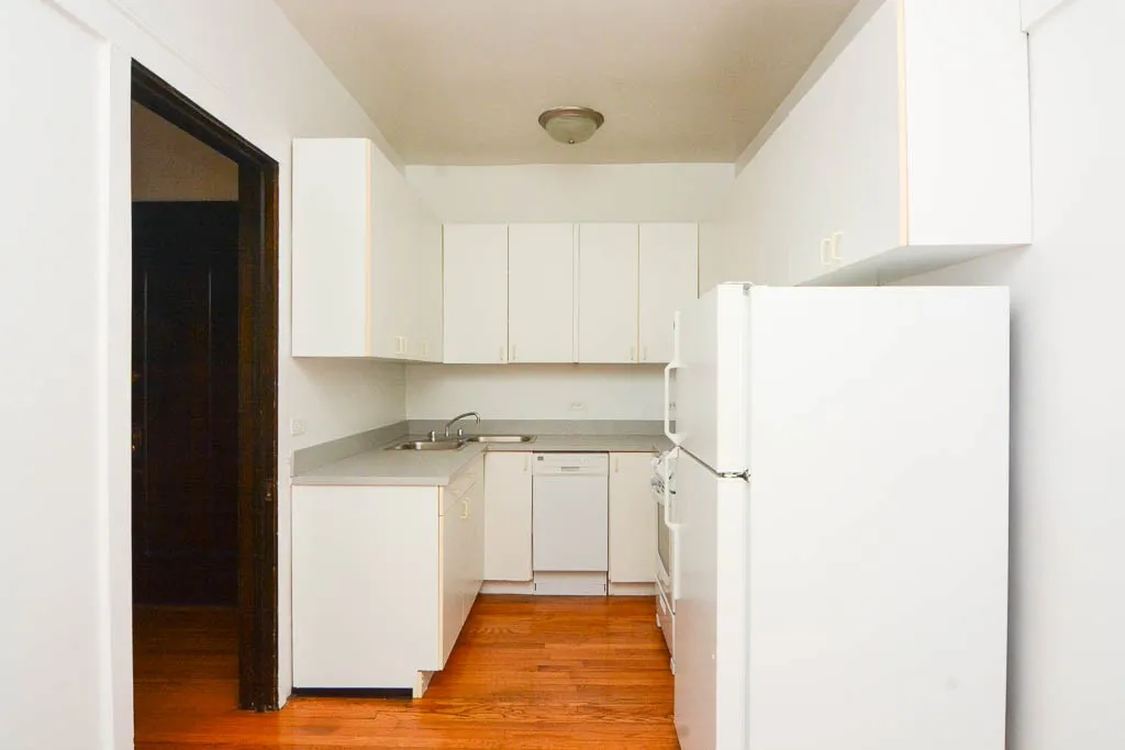 816 W Waveland Ave, , 60613, USA 60613-unit#11-Chicago-IL