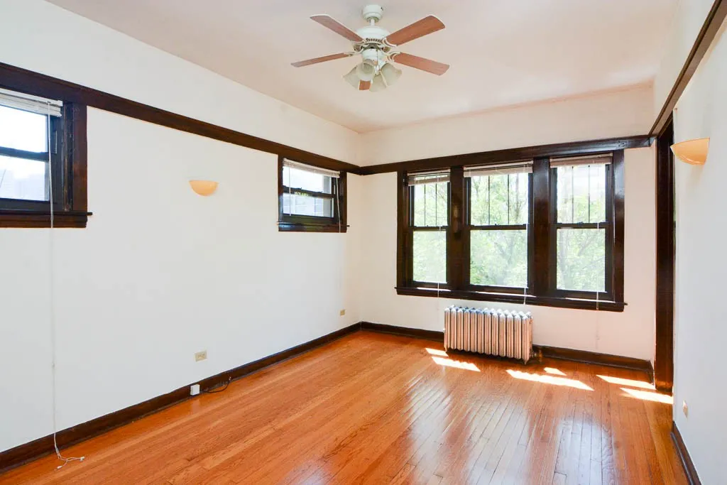 816 W Waveland Ave, ,  60613, USA 60613-unit#11-Chicago-IL