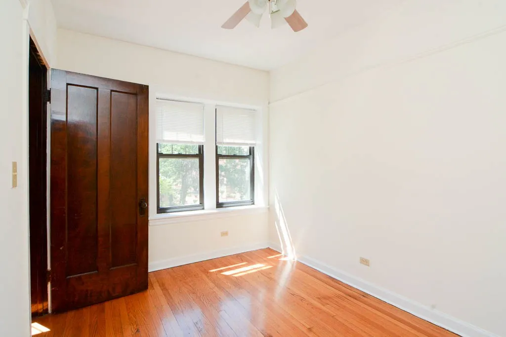 816 W Waveland Ave, ,  60613, USA 60613-unit#11-Chicago-IL