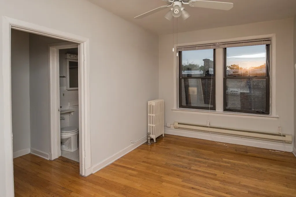 1050 W George St, , 60657, USA 60657-unit#305-Chicago-IL