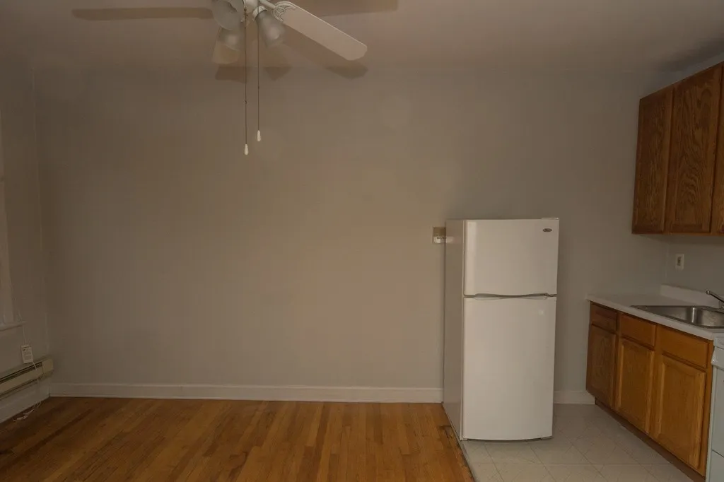 1050 W George St, , 60657, USA 60657-unit#305-Chicago-IL