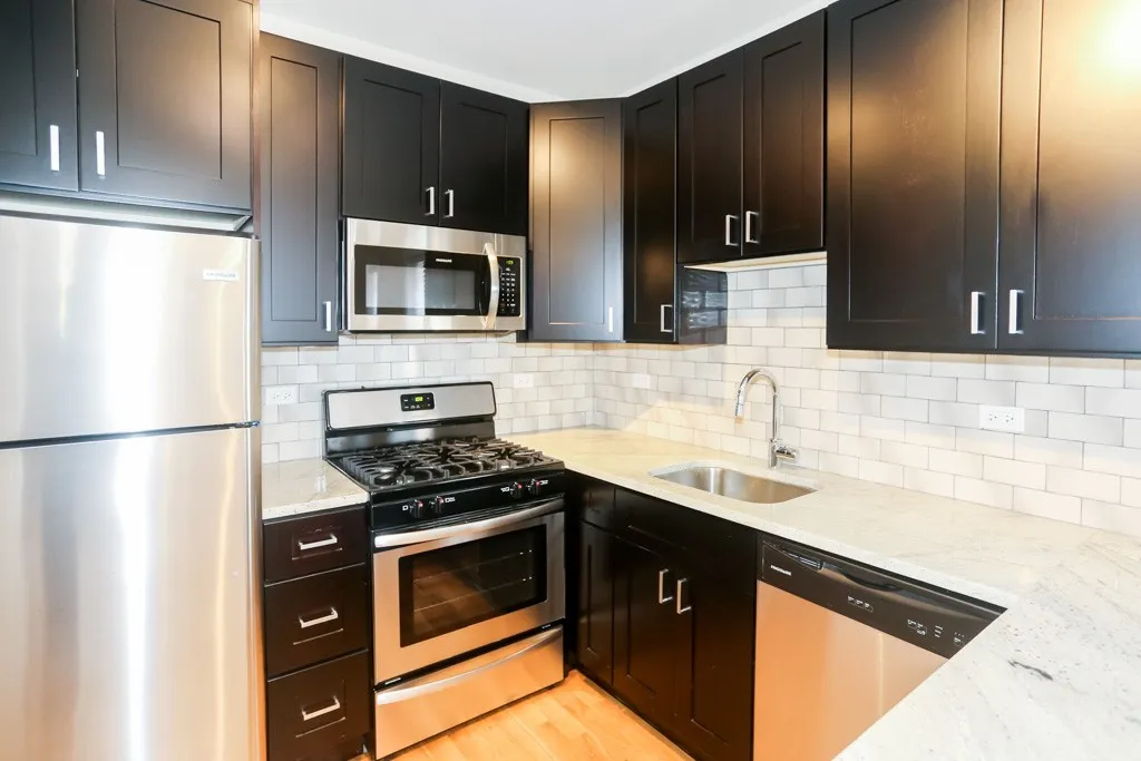 2201 W Eastwood Ave, , 60625, USA 60625-unit#2W-Chicago-IL