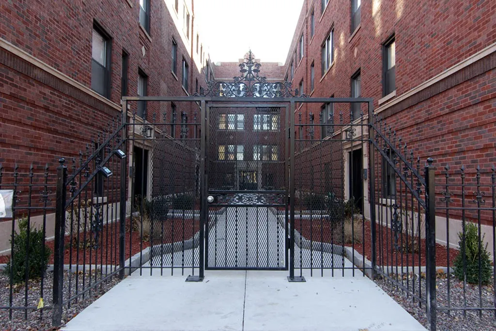 2209 W Eastwood Ave, , 60625, USA 60625-unit#2S-Chicago-IL