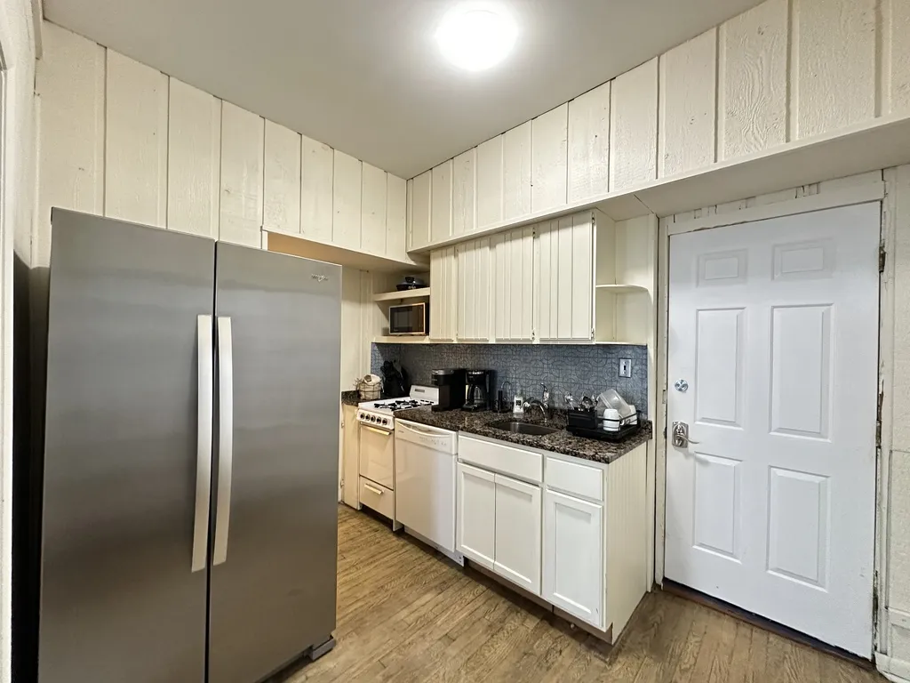 2141 W Webster Ave, , 60647, USA 60647-unit#2R-Chicago-IL