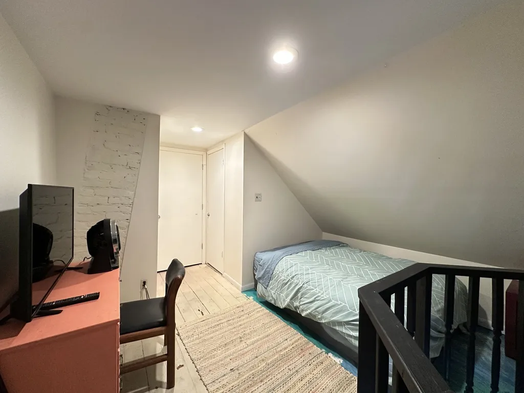 2141 W Webster Ave, , 60647, USA 60647-unit#2R-Chicago-IL