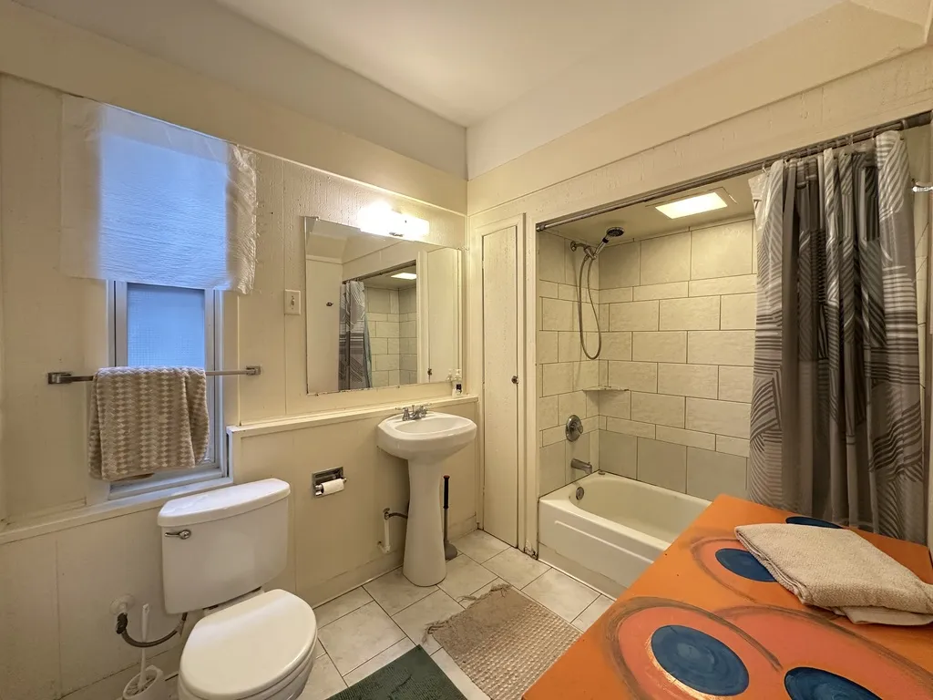 2141 W Webster Ave, , 60647, USA 60647-unit#2R-Chicago-IL