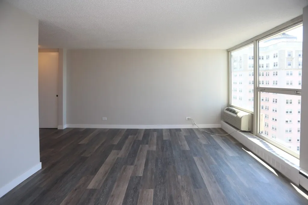 5600 N Sheridan Rd, , 60660, USA 60660-unit#7C-Chicago-IL