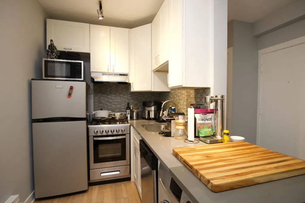 511 W Belmont Ave, ,  60657, USA 60657-unit#33-Chicago-IL
