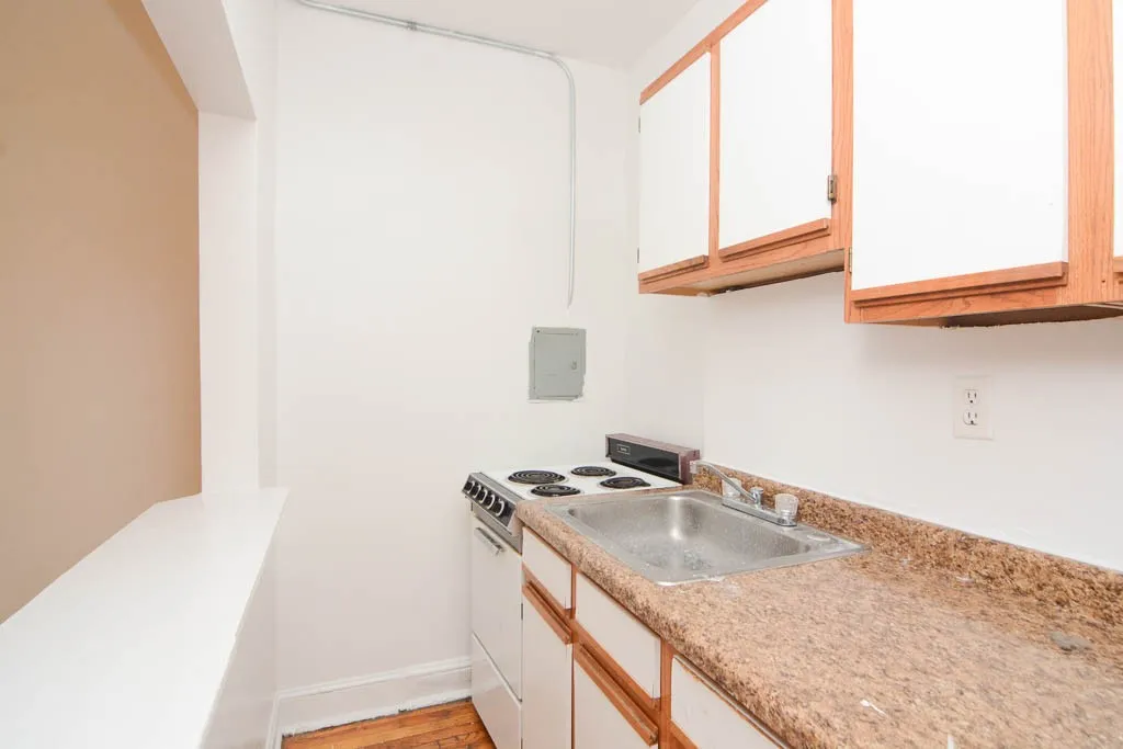 3345 N Marshfield Ave, ,  60657, USA 60657-unit#409-Chicago-IL