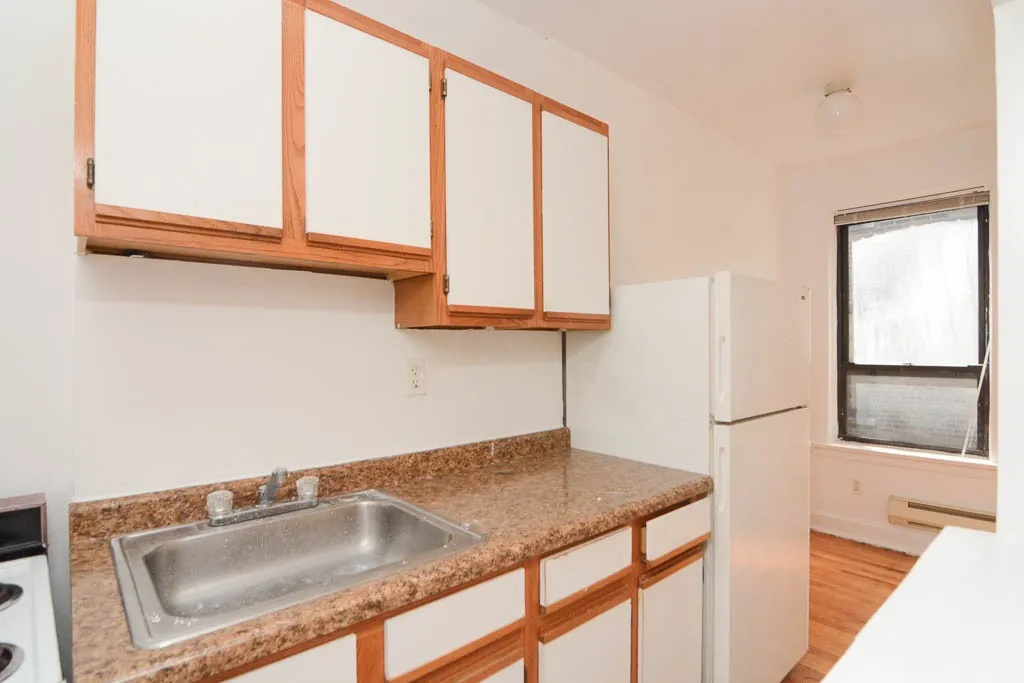 3345 N Marshfield Ave, ,  60657, USA 60657-unit#409-Chicago-IL