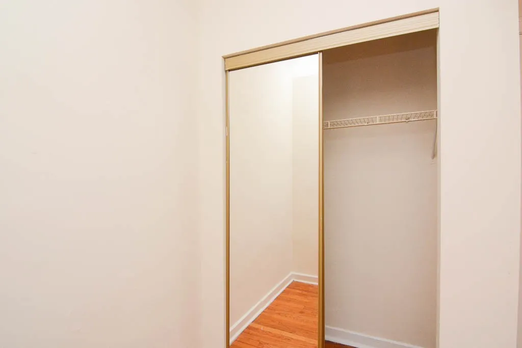 3345 N Marshfield Ave, ,  60657, USA 60657-unit#409-Chicago-IL