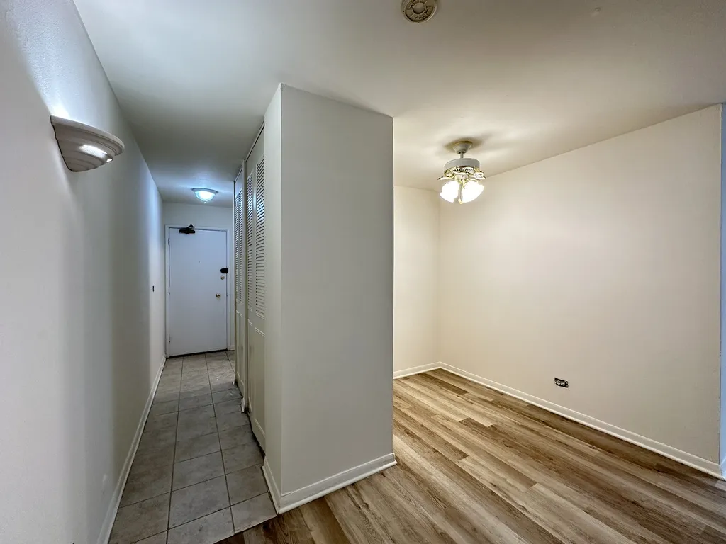 540 W Roscoe St, ,  60657, USA 60657-unit#276-Chicago-IL