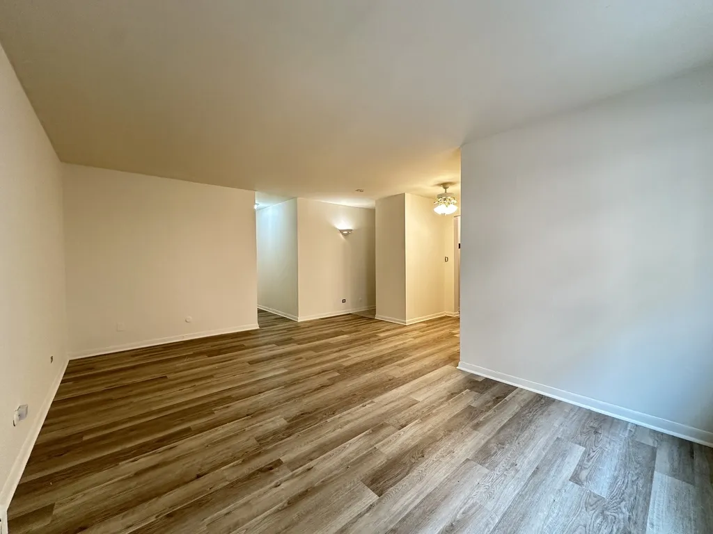 540 W Roscoe St, ,  60657, USA 60657-unit#276-Chicago-IL