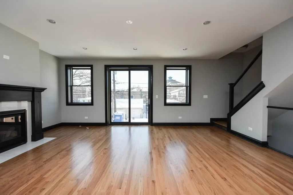 3923 N Ashland Ave, ,  60613, USA 60707-unit#B-Chicago-IL