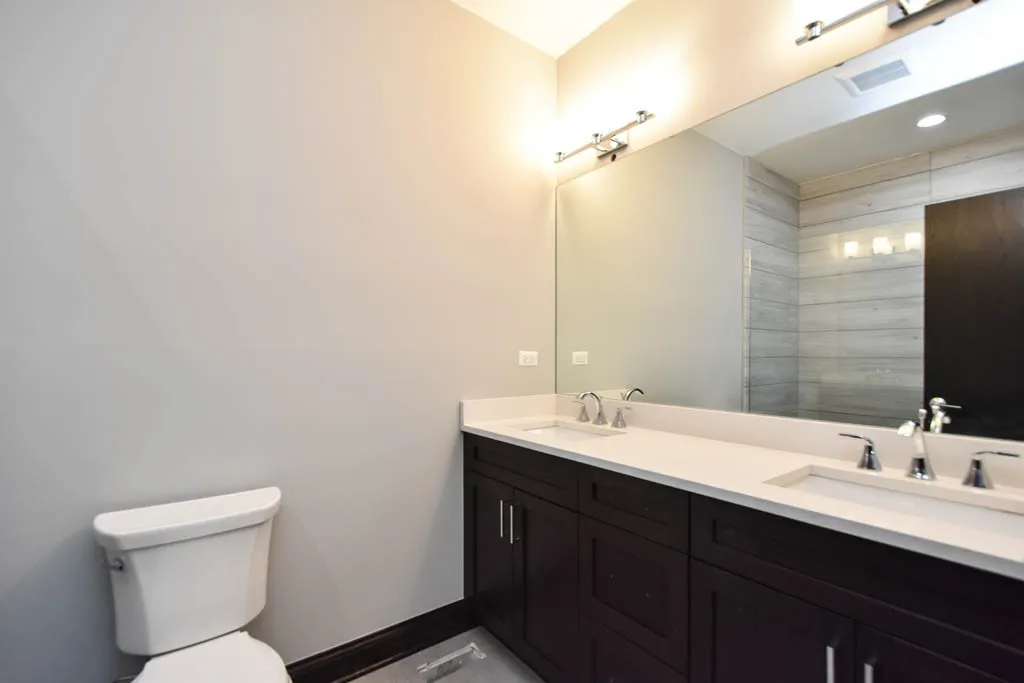 3923 N Ashland Ave, ,  60613, USA 60707-unit#B-Chicago-IL