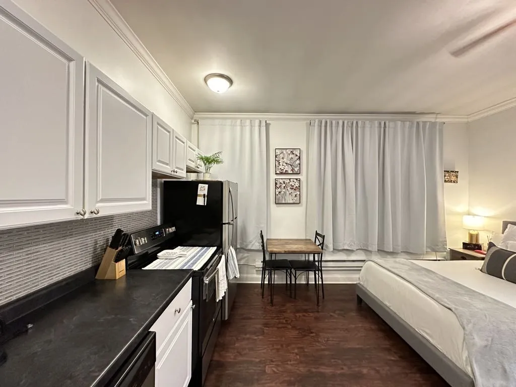 3345 N Marshfield Ave, ,  60657, USA 60657-unit#107-Chicago-IL