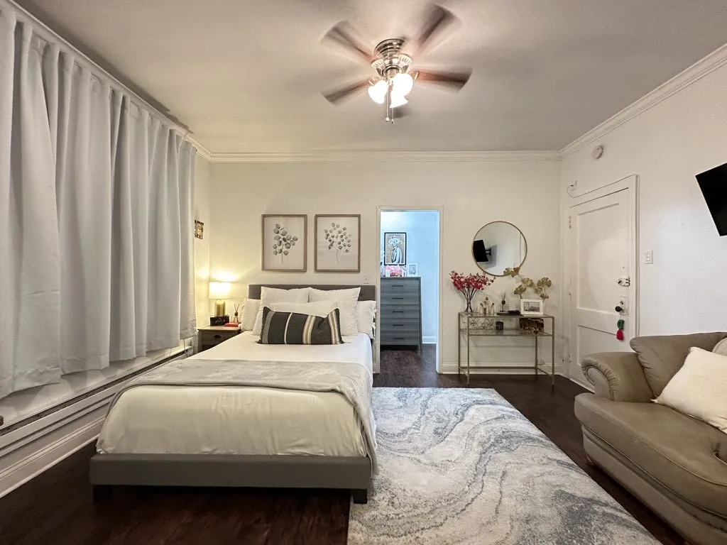 3345 N Marshfield Ave, ,  60657, USA 60657-unit#107-Chicago-IL