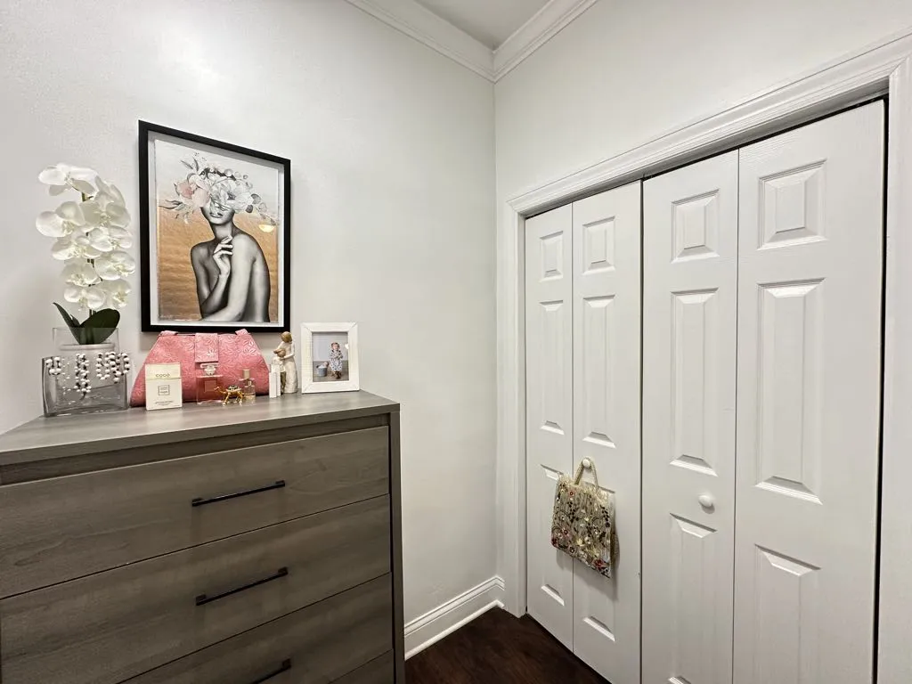 3345 N Marshfield Ave, ,  60657, USA 60657-unit#107-Chicago-IL