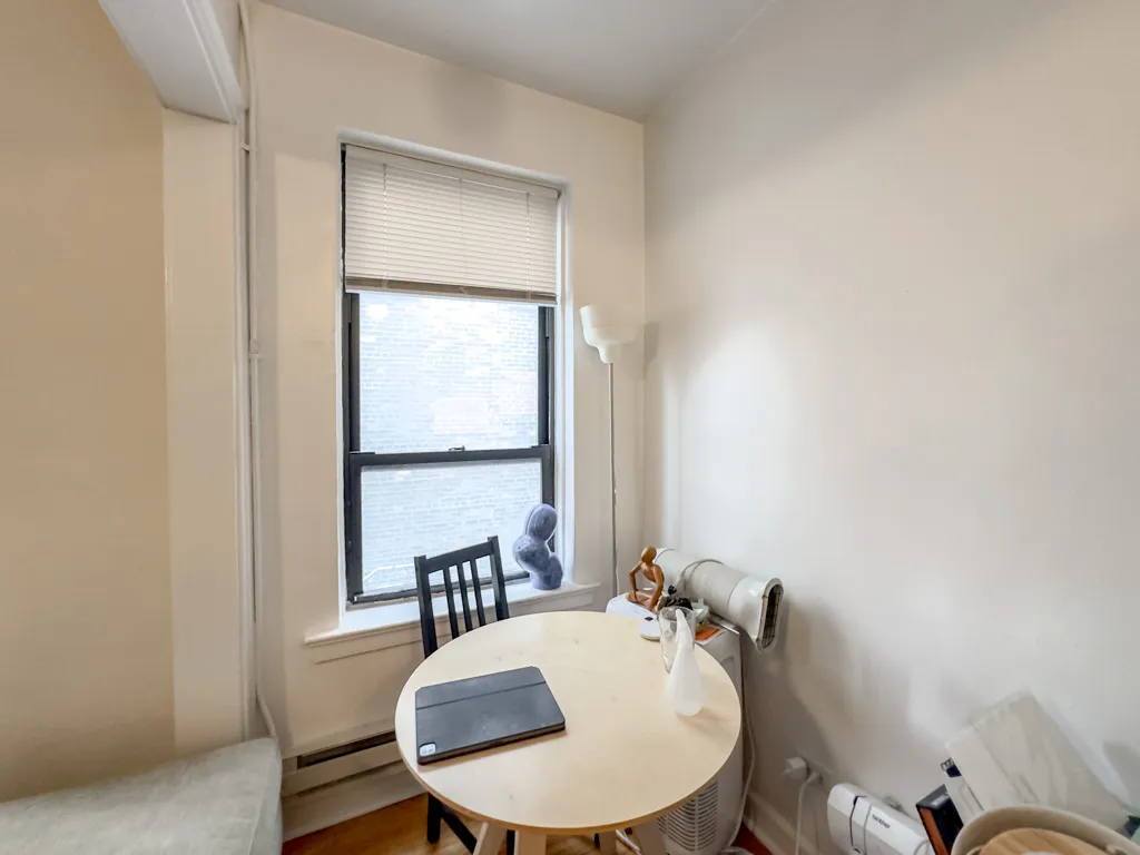 3345 N Marshfield Ave, ,  60657, USA 60657-unit#306-Chicago-IL