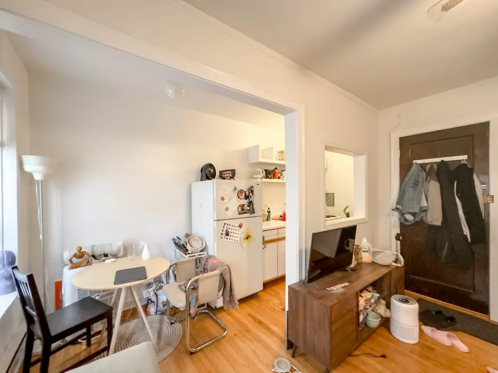 3345 N Marshfield Ave, ,  60657, USA 60657-unit#306-Chicago-IL