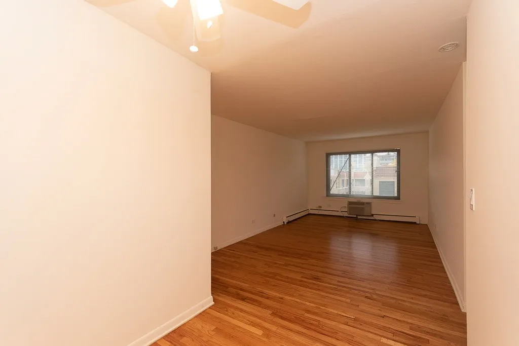 540 W Roscoe St, ,  60657, USA 60657-unit#574-Chicago-IL