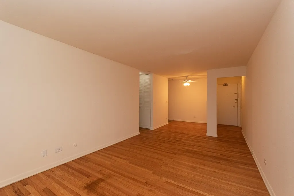 540 W Roscoe St, ,  60657, USA 60657-unit#574-Chicago-IL