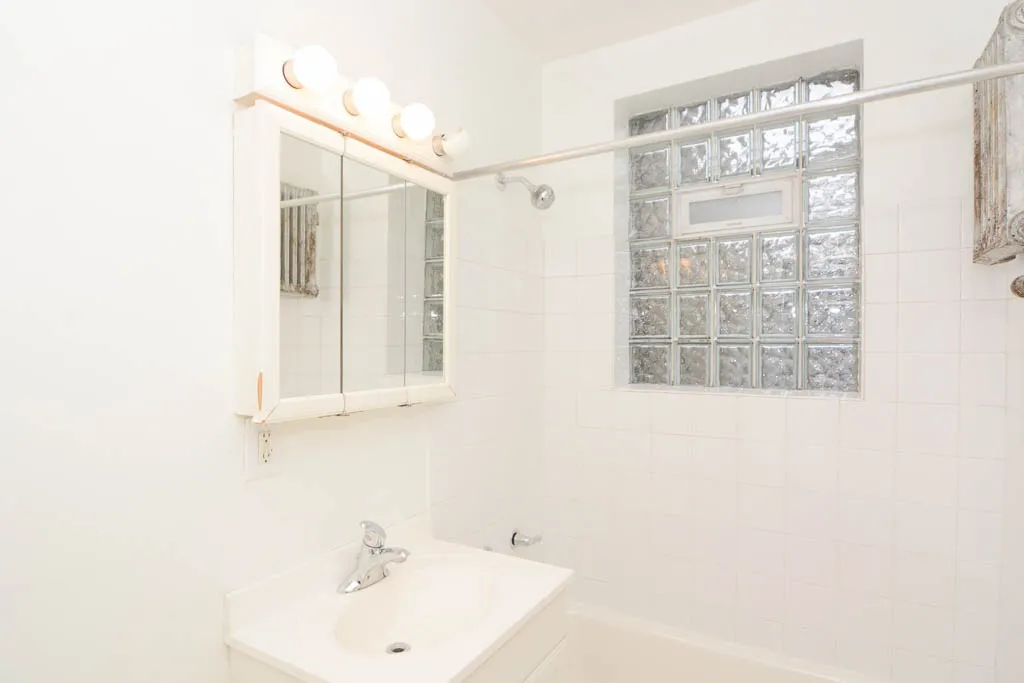 540 W Wellington Ave, ,  60657, USA 60657-unit#109-Chicago-IL